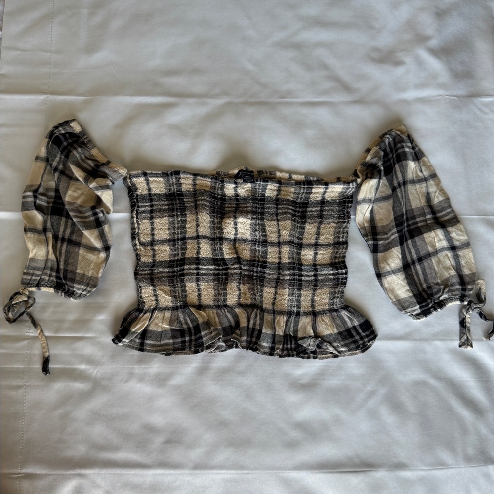 American Eagle Outfitters Black and White Plaid Blouse